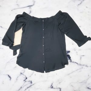 Banana Republic Blouse – rayon sheer – navy blue – shoulder hug – women’s small